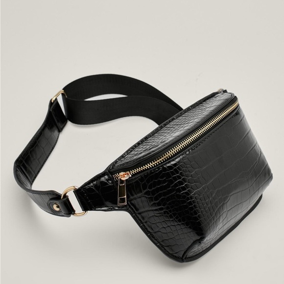 Nasty Gal Handbags - COPY - Faux Croc Sling Bag